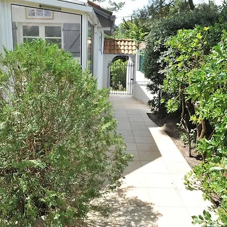 Grande Avec Jardin Et Ocean Сasa de vacaciones
